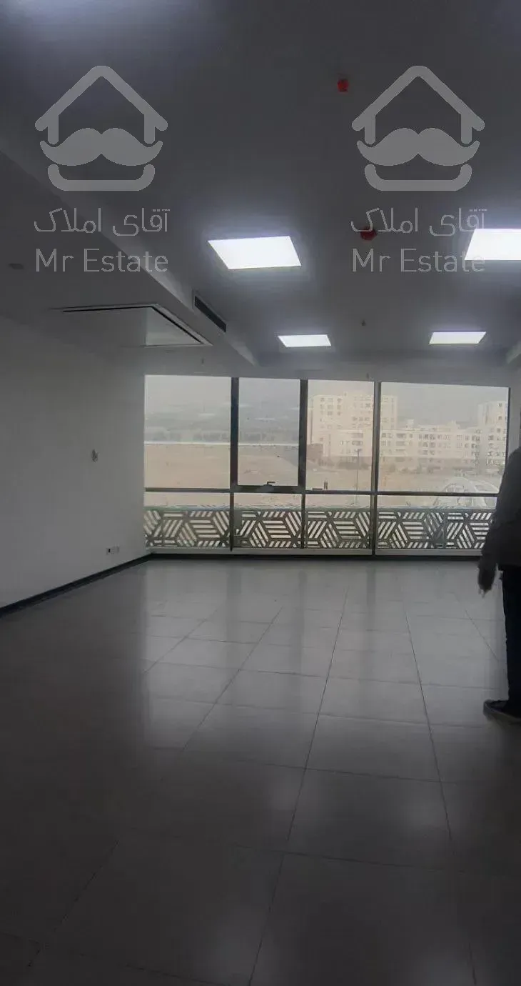 ۸۵متر سنداداری *آکاداسنتر دریاچه چیتگر*