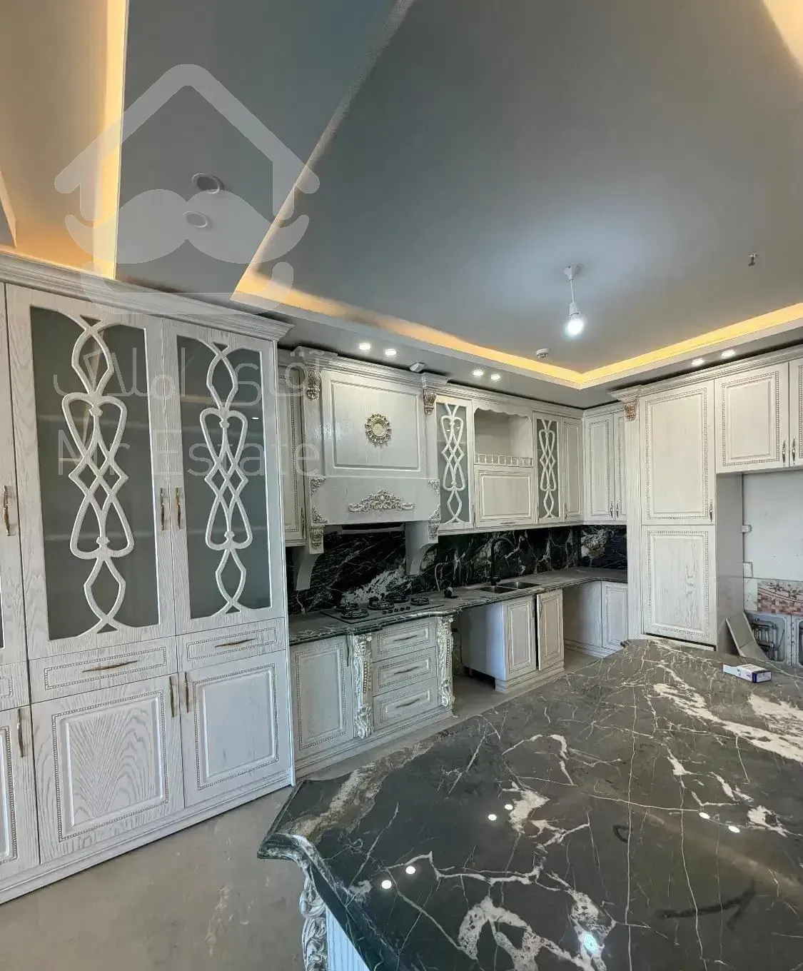 ۱۲۰متر ۲خوابه/ویو بینظیر/گذر۲۰متر/خیابان امام رضا