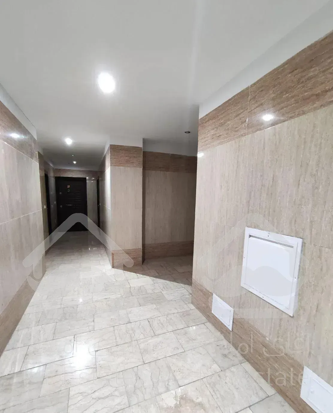 77متر/ فول امکانات با لابی/ خوش نقشه/ شهر زیبا