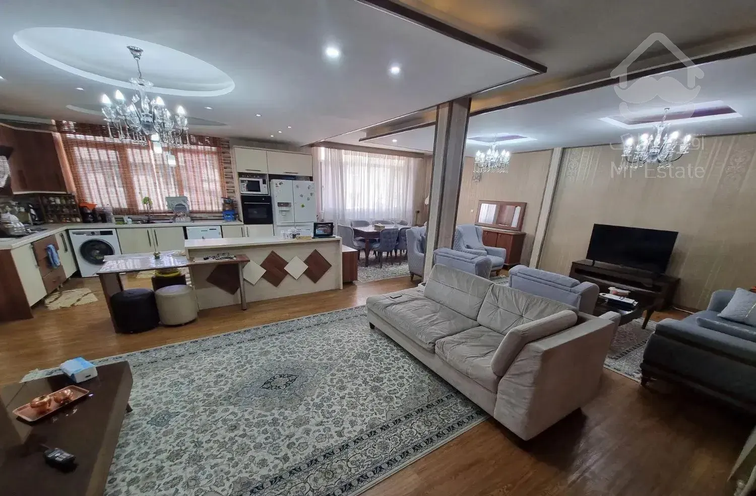 هفت تیر بهار مانی ۱۴۰ متر 3 خواب با امکانات