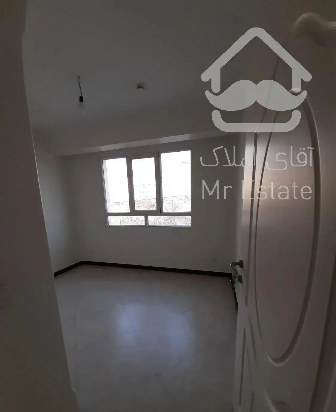 ۸۵ متر  ۲ خواب  ازگل / برج  باغ