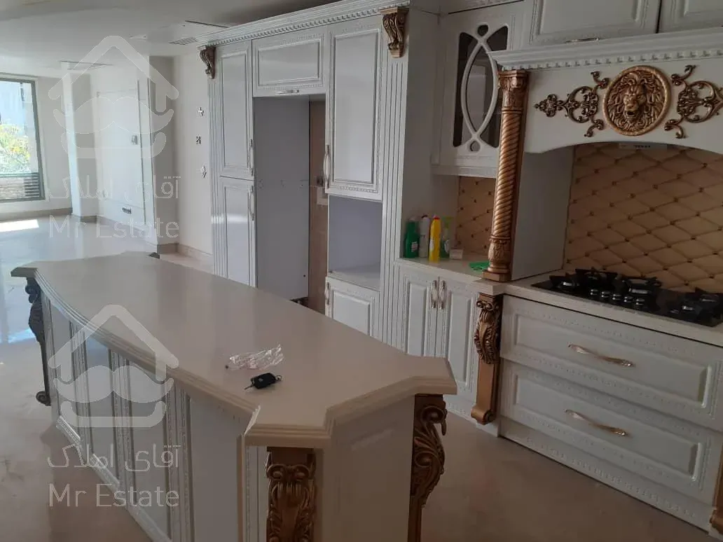 اجاره و رهن آپارتمان زعفرانیه 215  متر لاکچری