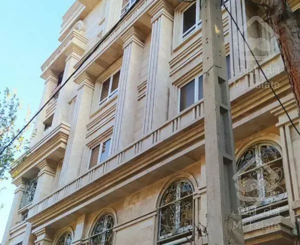 آپارتمان ۱۶۰متری ** دو نبش // غرق آفتاب