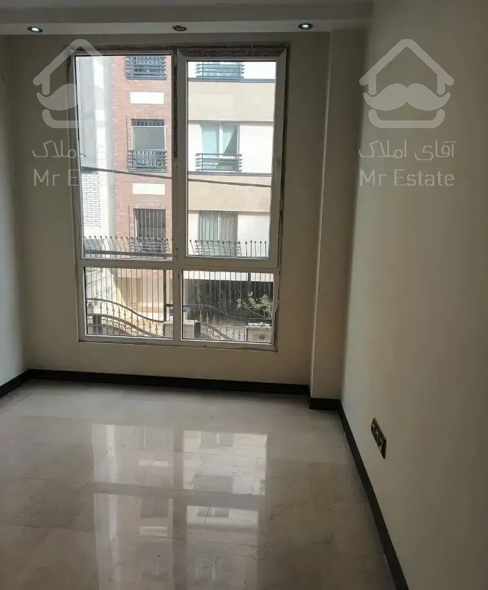 اپارتمان دوخوابه شیخ بهای شمالی