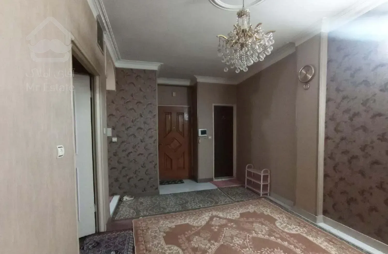 آپارتمان 40 متری ، روبروی پارک شهر