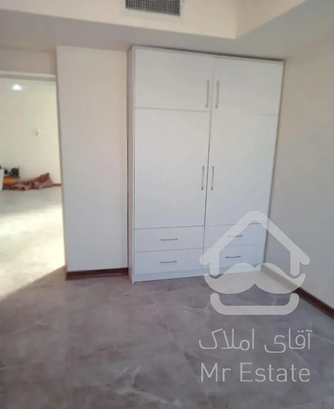 115متر3خوابه(رهن کامل یااجاره)خوش نقشه