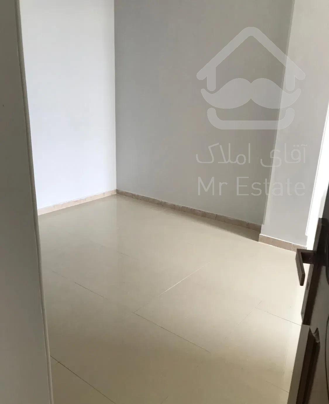 ١٧٥ متر دو راهی قلهک