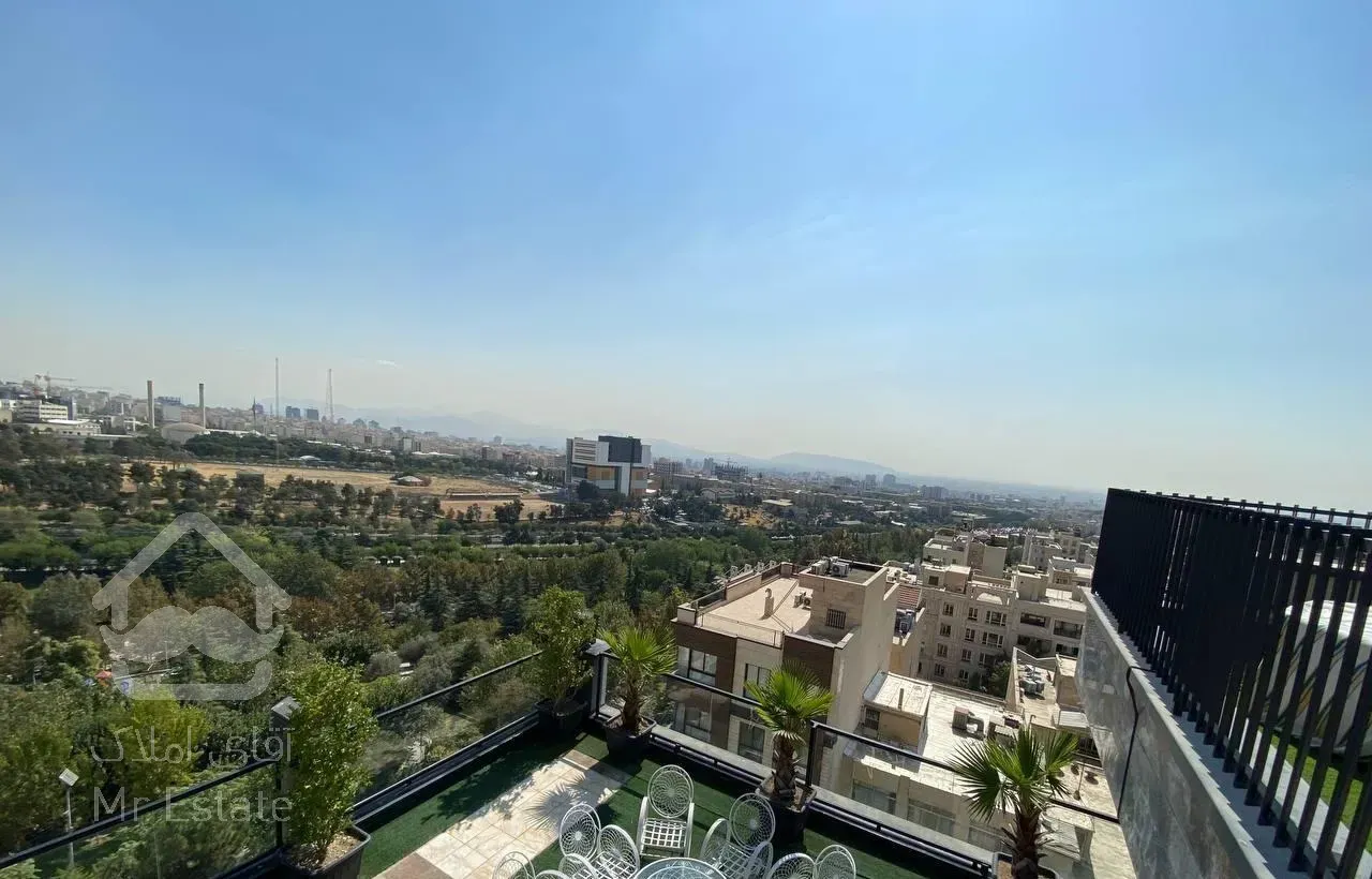 گیشا ۱۴۰ متر /سه خوابه /دو پارکینگ /روف گاردن