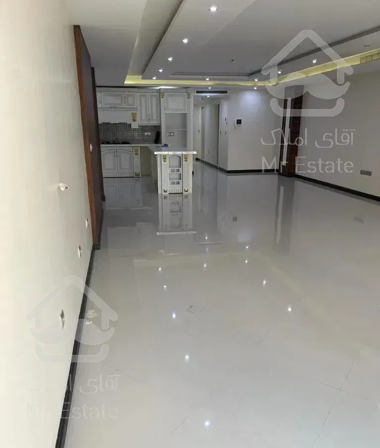 ۱۱۷ متر ازگل کلید نخورده ۳ خواب