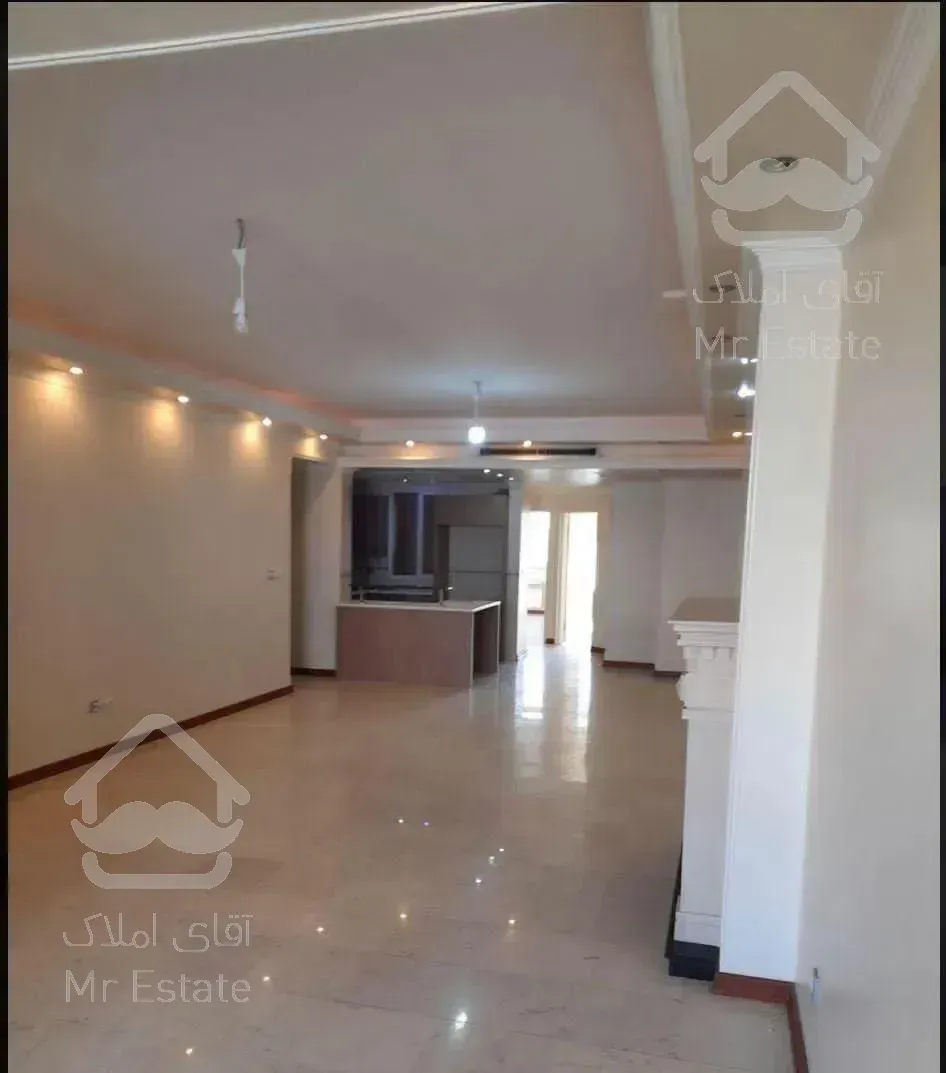 آپارتمان ۱۲۵ متر در میدان ولیعصر(سربداران)