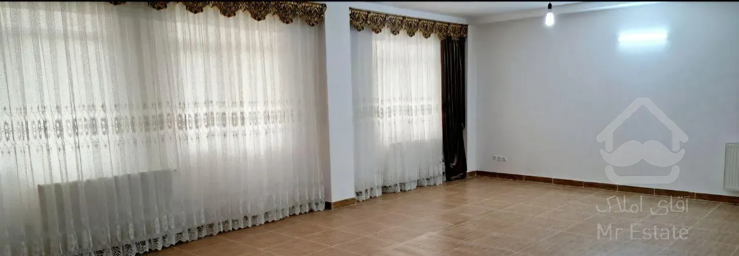 فروش آپارتمان ۱۲۲ متری دو خواب