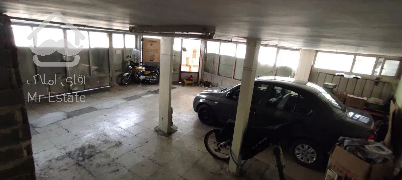 ملک کلنگی اداری و مسکونی با بهترین نورگیری