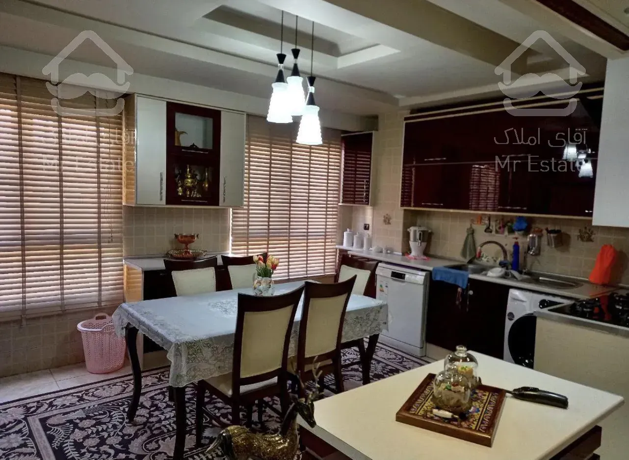 فروش ۳ طبقه یکجا / ۱۲۰ متری / دهکده المپیک