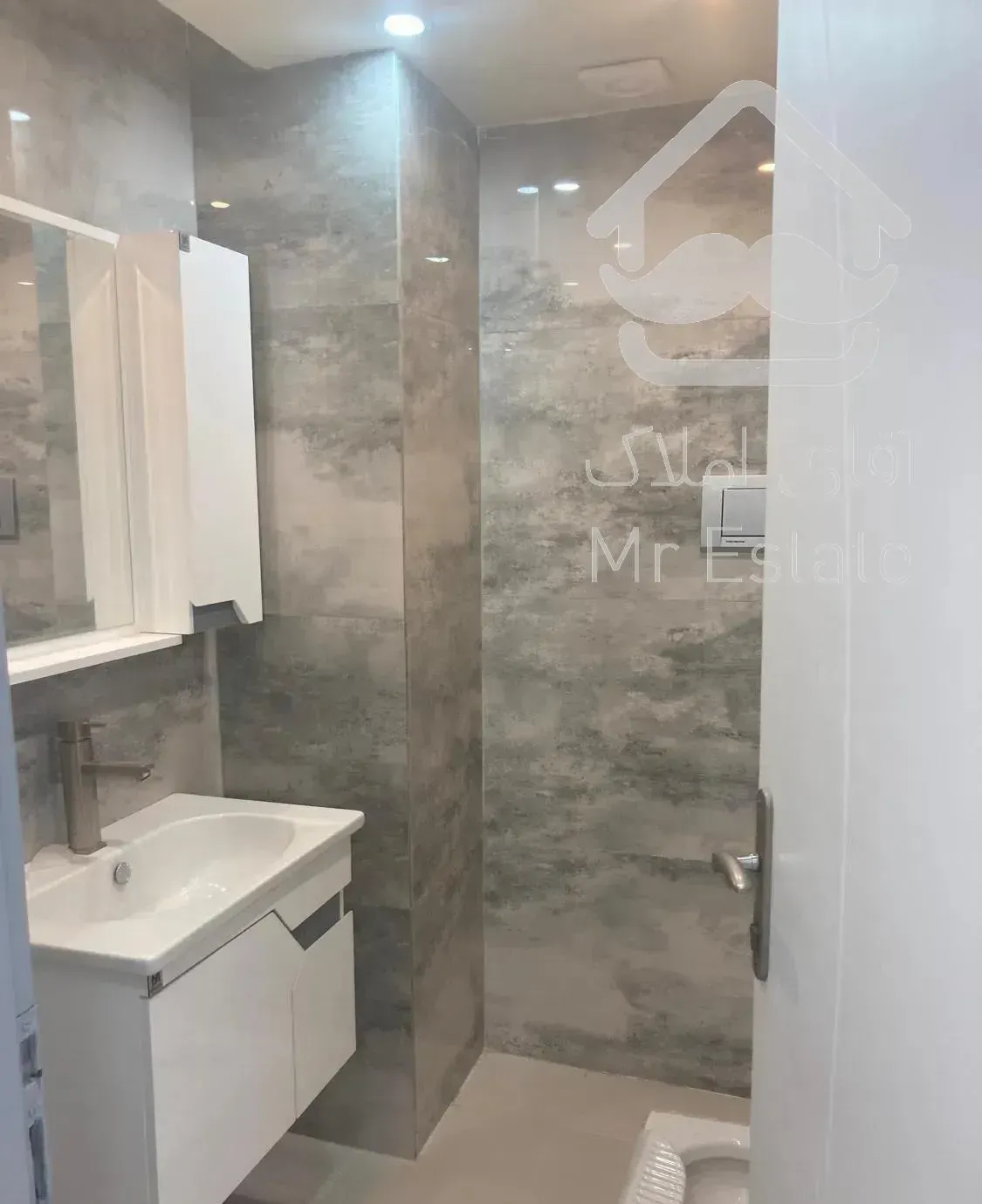 ۱۸۶متر اپارتمان تک واحدی طبقه ۵ مرداویج رسالت