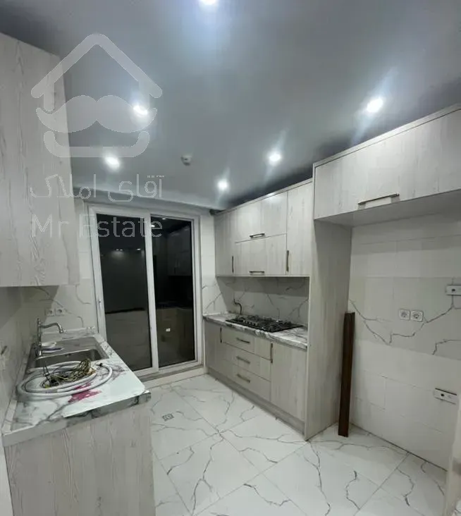 ۶۳ متر آپارتمان نوساز فول امکانات یاسری جمهوری