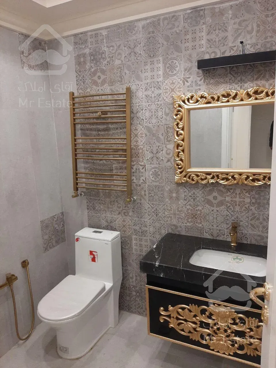 خرید آپارتمان 200 متری فرمانیه سنبل