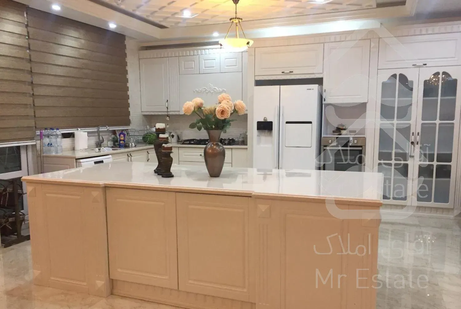 نما سنگ دارای دو پارکینگ سندی