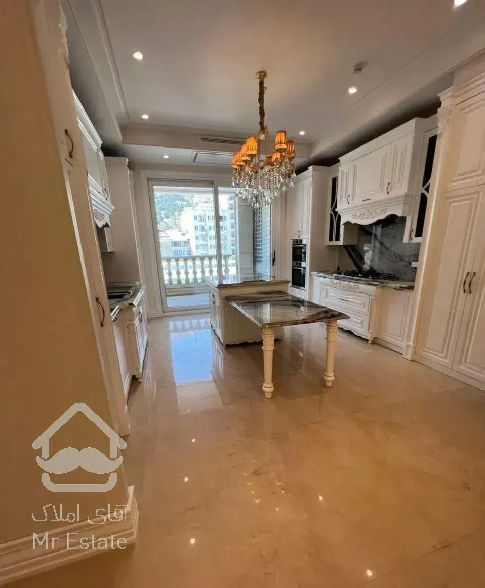 ولنجک پاگرد اختصاصی ۲۶۵متر ۴ خواب مستر، ۲۰متر تراس