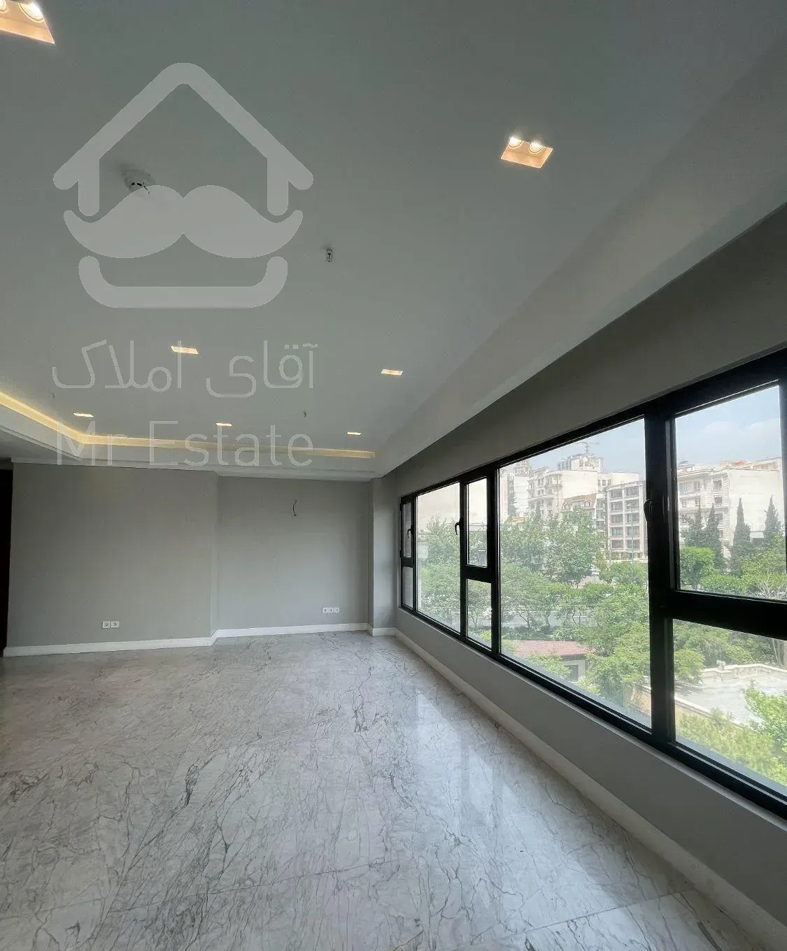 آپارتمان ۱۴۰ متری ۲ خوابه در میرداماد، نفت شمالی