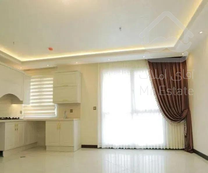 ۵۰ متر/سالن پرده خور/بازسازی شده/چهار باغ