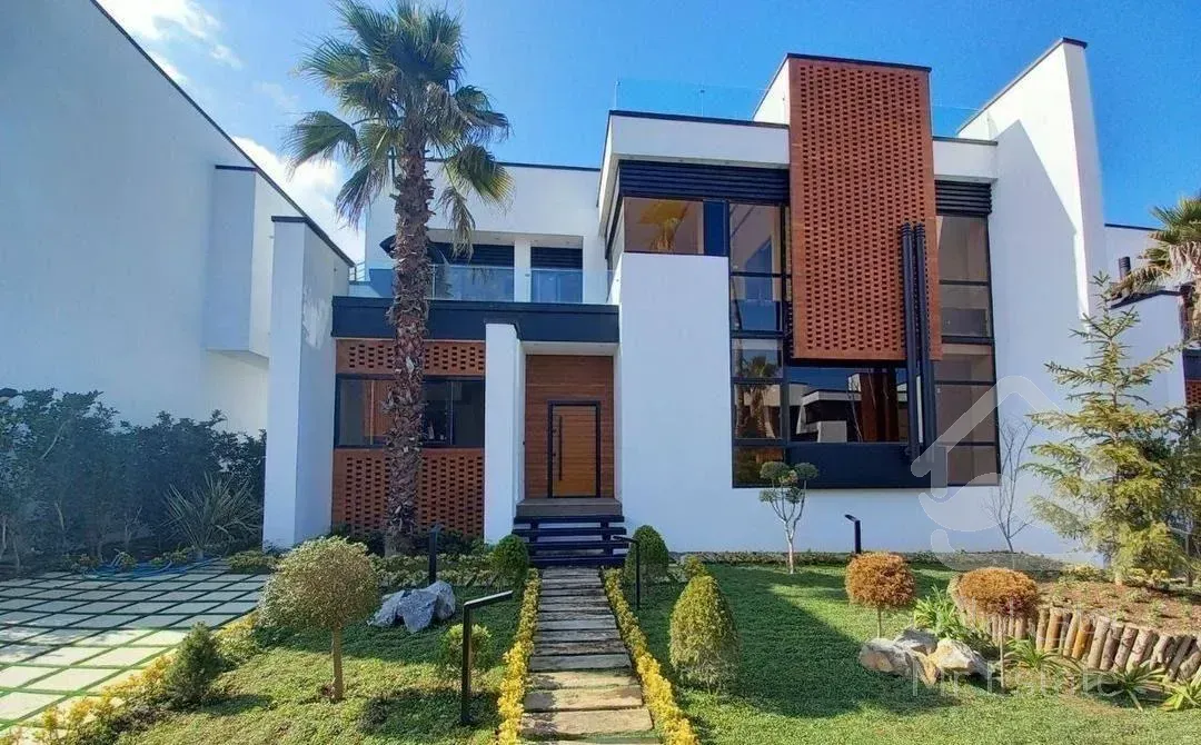 ویلا ساحلی فول امکانات مبله در نوشهر