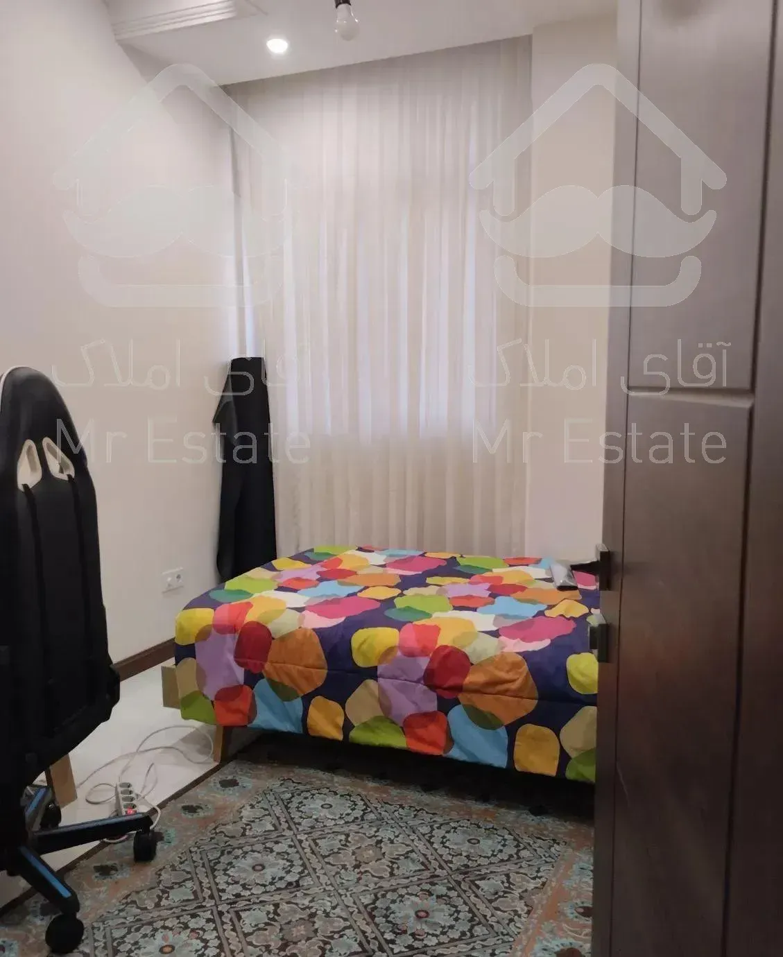 یک طلای 24 عیار سعادت آباد ( 123 متری ) فول نوسازی