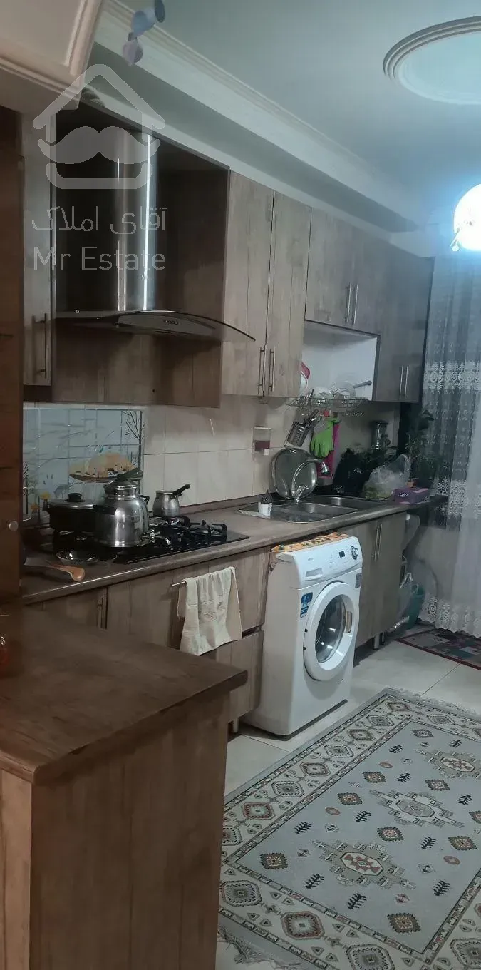 72متر*پارکینگ آسانسور* آذربایجان جمالزاده*مسکن هشت