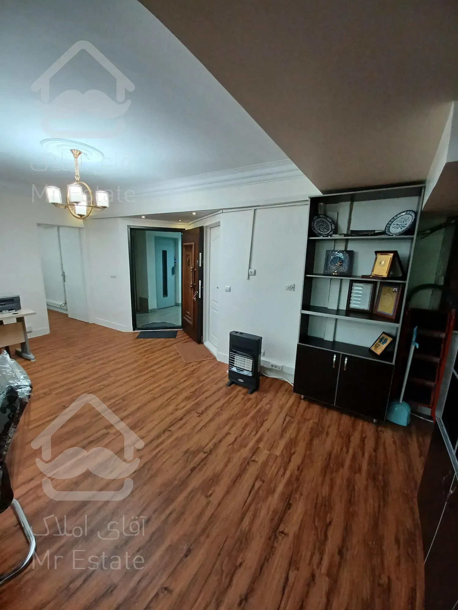 فروش آپارتمان موقعیت اداری صادقیه