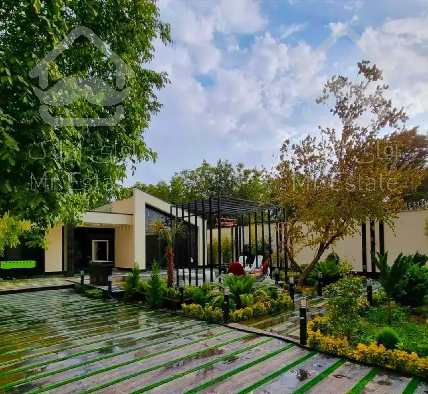 مدرن استخردار متفاوت 400متری بدونمشرف