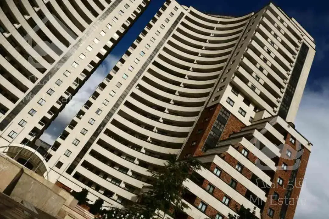 ۱۵۰ متر ۳ خواب برج دوقلوی المپیک