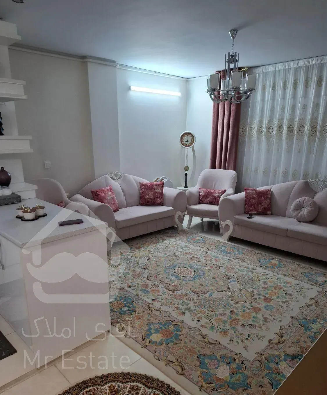 رهن و اجاره آپارتمان ۵۸ متری ۱ خوابه طبقه ۲