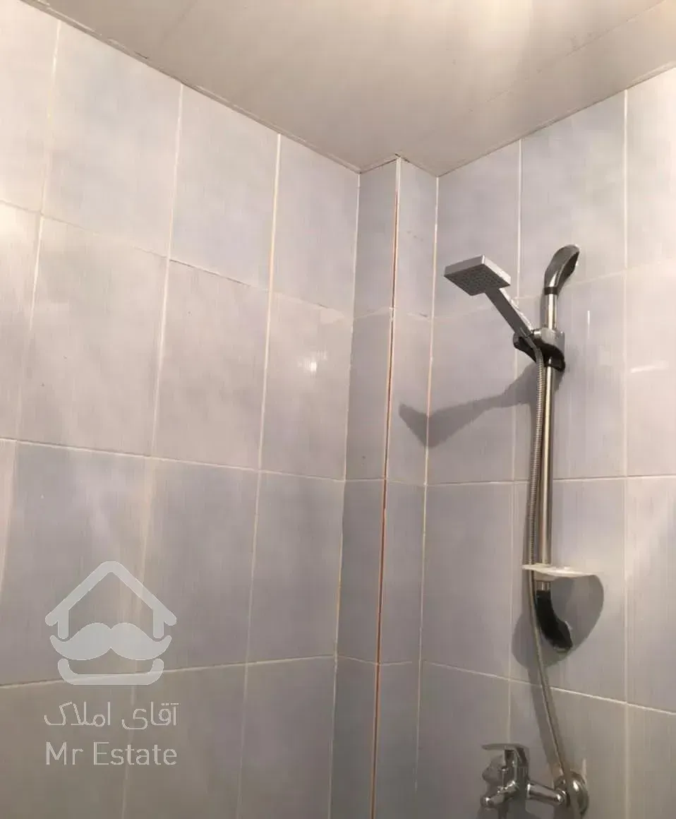 ۸۰ متر، رو به نما ، شیک و خوش نقشه ،تخلیه