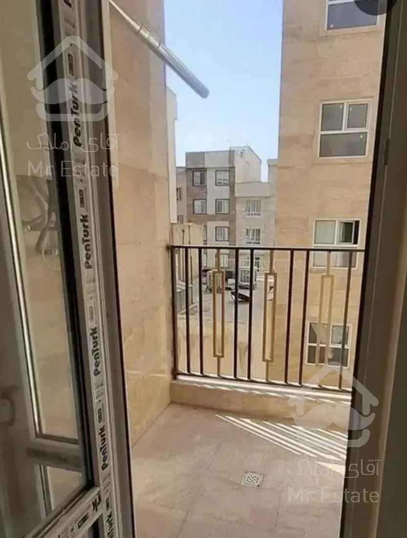 119متر سه خواب تک واحدی فول امکانات خ فرخی