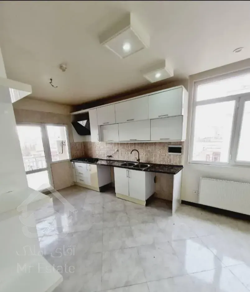 اجاره آپارتمان ۱۰۵ متری ۲ خوابه در منیریه