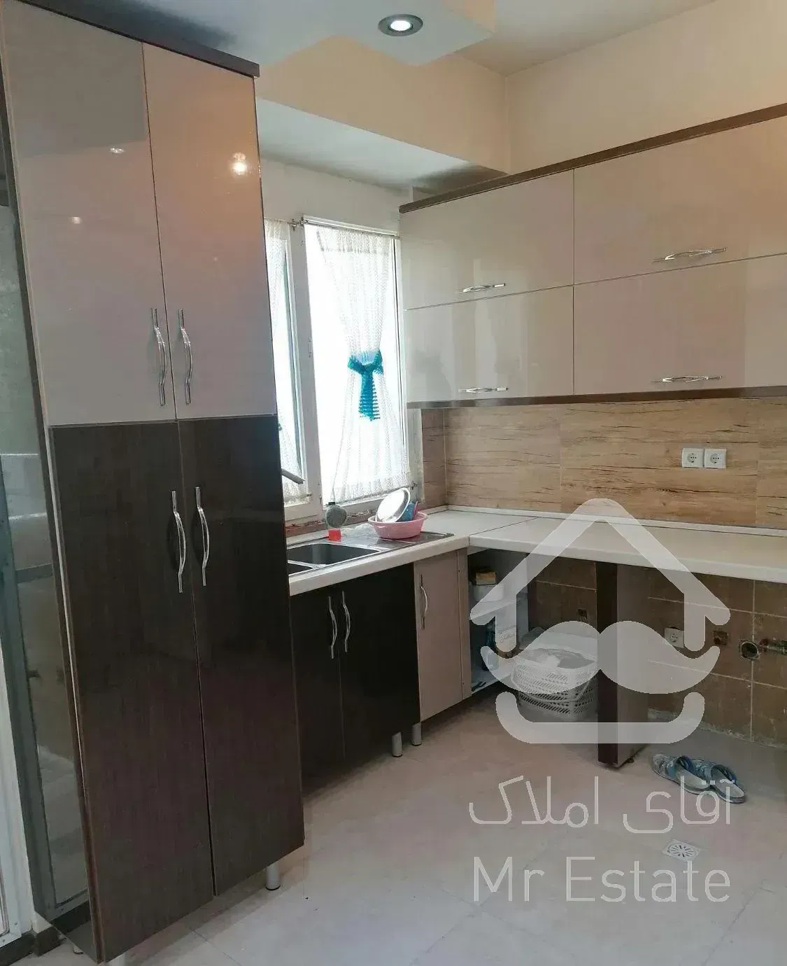 آپارتمان ۱۰۳ متری میلاد ۴ بلوار ارم