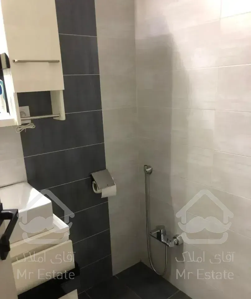 بلوارکشاورز، 76متر،2خواب،2واحدی،