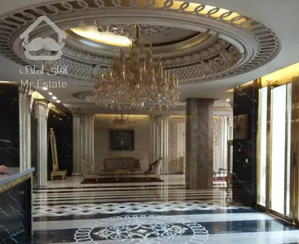 سعادت آباد /۱۳۰ متری /۳ خواب /برند منطقه