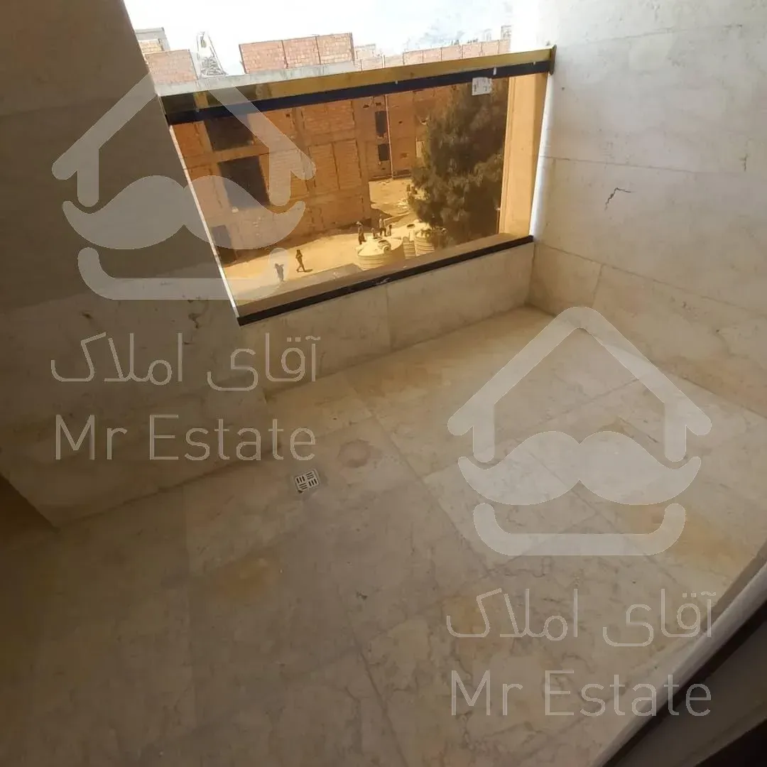 ۱۳۰متر، طبقه آخر  ویو دار/برج مجلل رونیکا/سود خالص