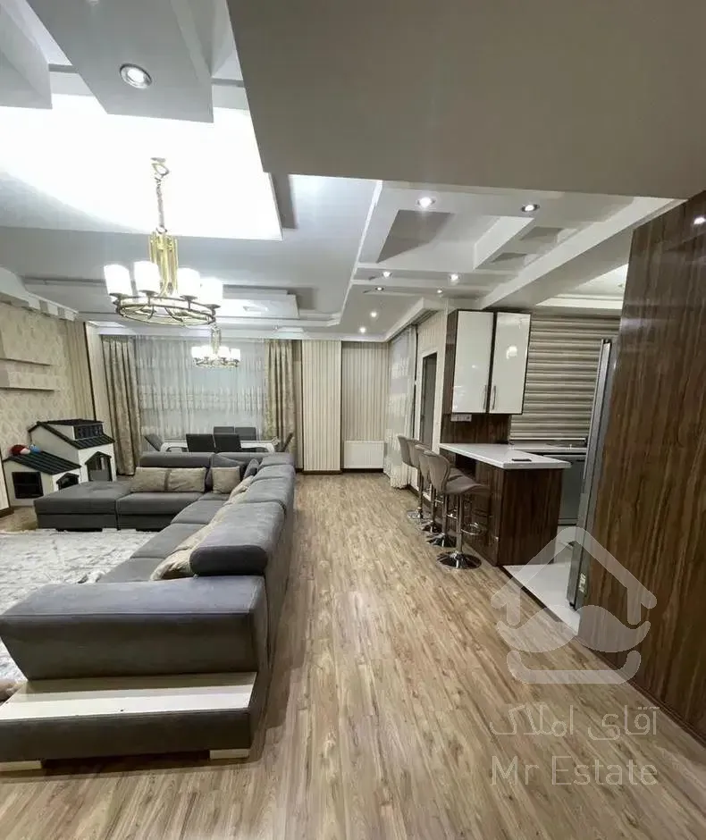 ۱۱۲ متر بی نظیر در قیمت ونقشه دو پارکینگ درصراف ها