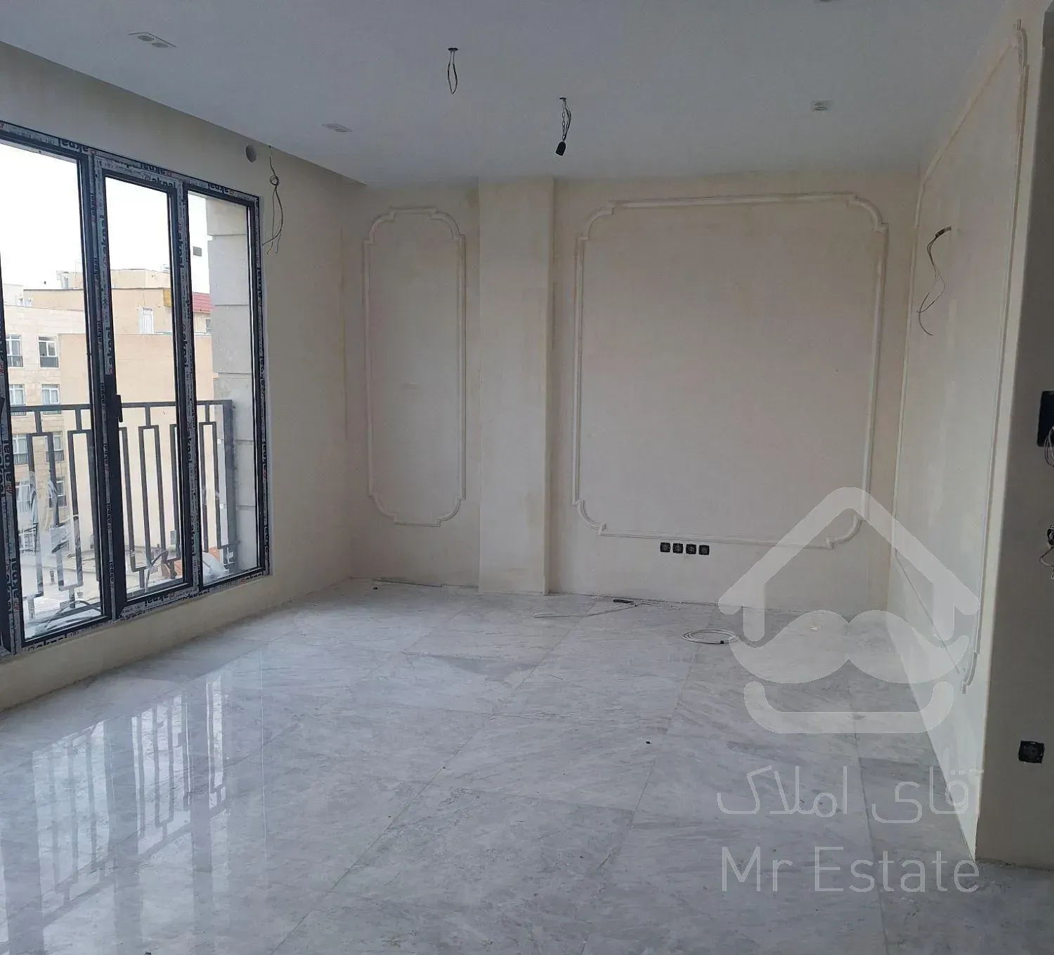 آپارتمان ۱۴۴ متر سه خوابه تک واحدی نوساز