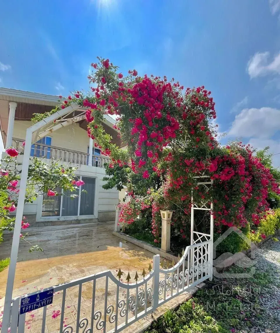 ویلا دوبلکس دنج جنگلی اهودشت ۲۷۰ متری