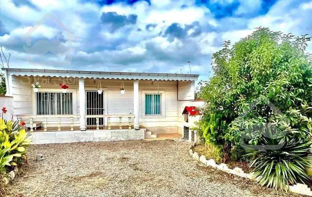 ویلا نوساز شیک /۲۲۱متر زمین/ساخت۱۰۱متری/