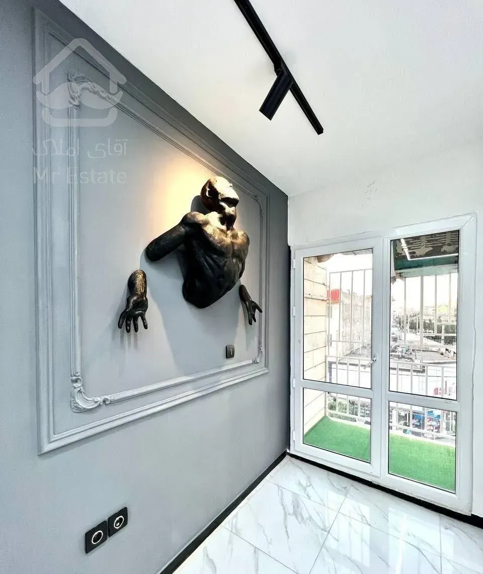 81متر/معمار هنرمند/پارکینگ/اسانسور/فازیک اندیشه