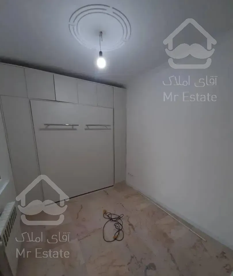 **آپارتمان ۷۳متری طبقه آخر **