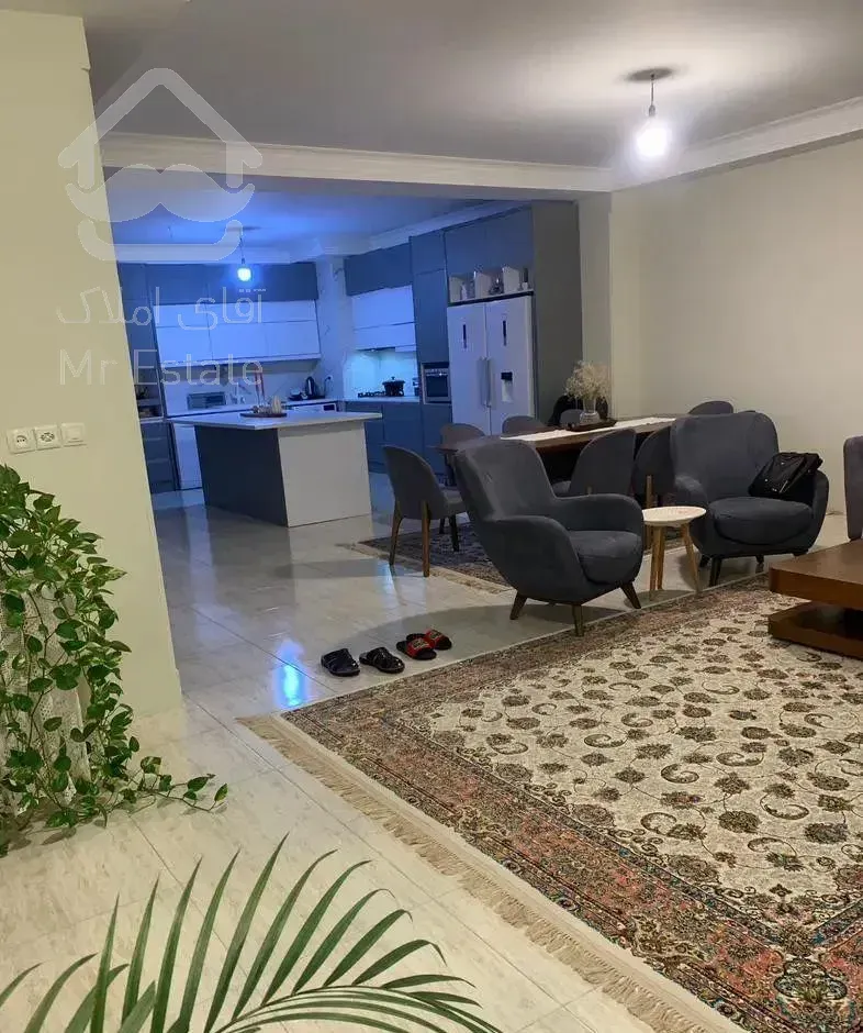 آپارتمان ۱۶۰ متری با تراس دلباز در شریعتی