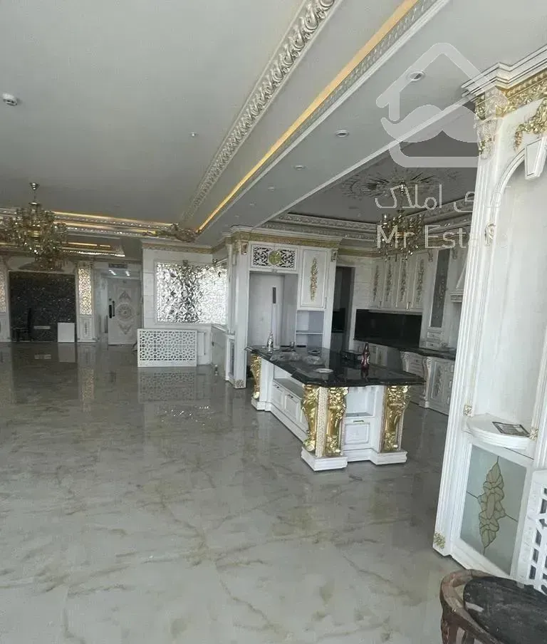 230متر  شیک  با متریال