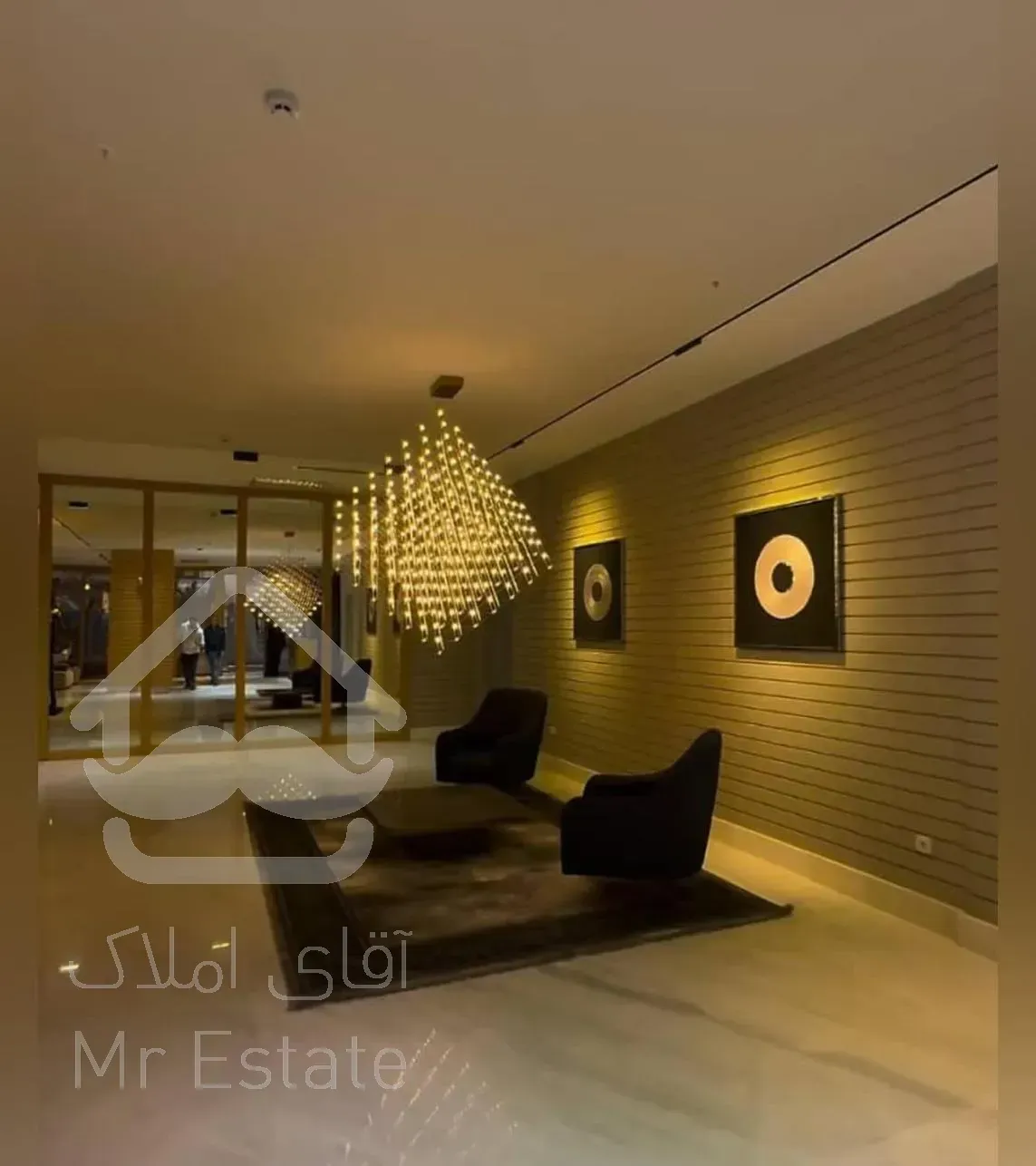 پنت‌هاوس نیاوران ۲۵۰ متر بنا+۲۰۰ متر حیاط اختصاصی