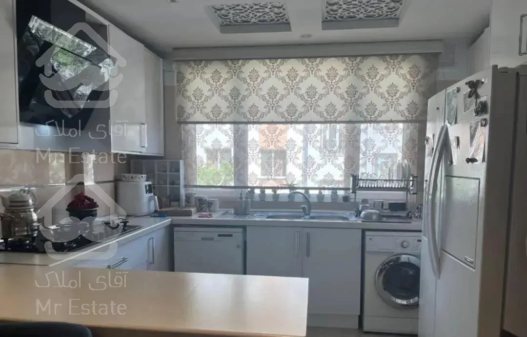 ۸۰متر/غرق نور/گذر ۲۰ متری