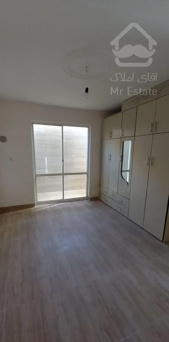 ۱۴۶ متر زمین و یک باب خانه ویلایی در جاده لیلاکوه