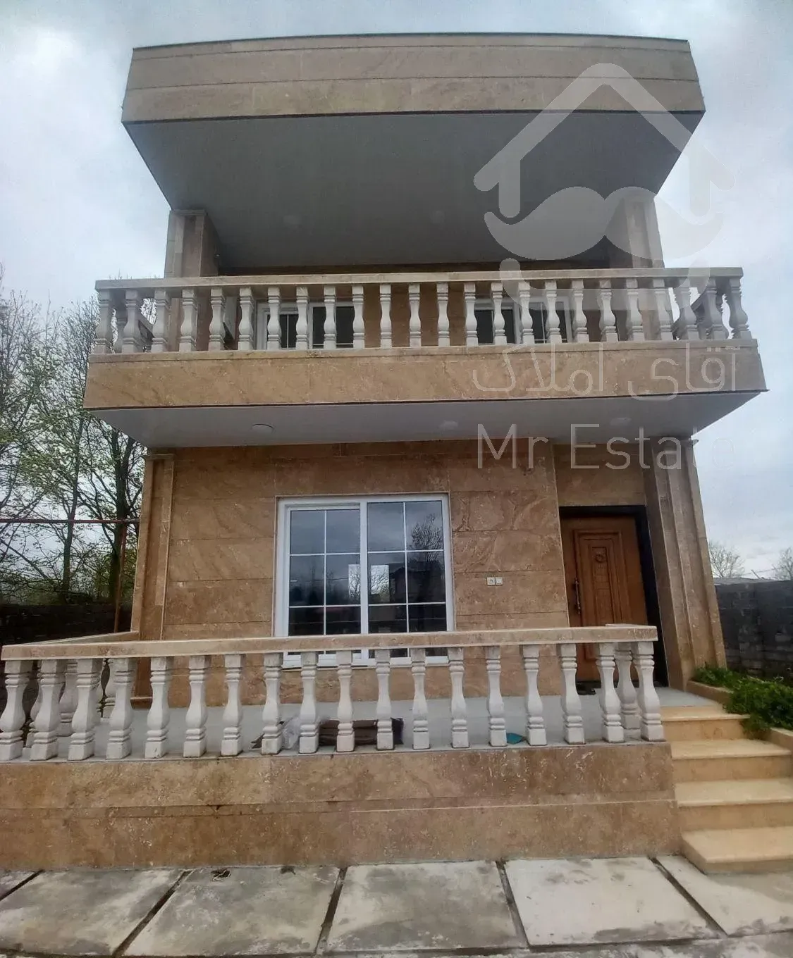 ویلای نوساز 115متر .گیلان .لاهیجان. محله گلرودبار